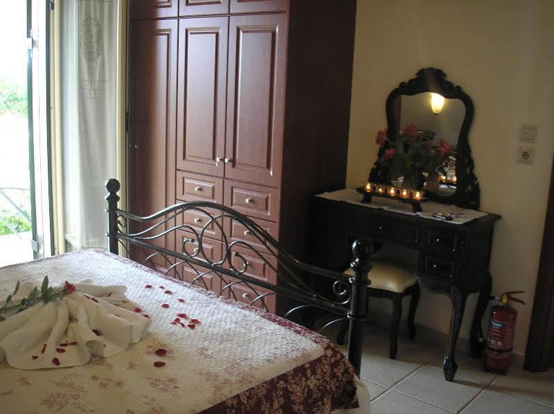 Nostimon Emar Apartment Lourdata  Ngoại thất bức ảnh