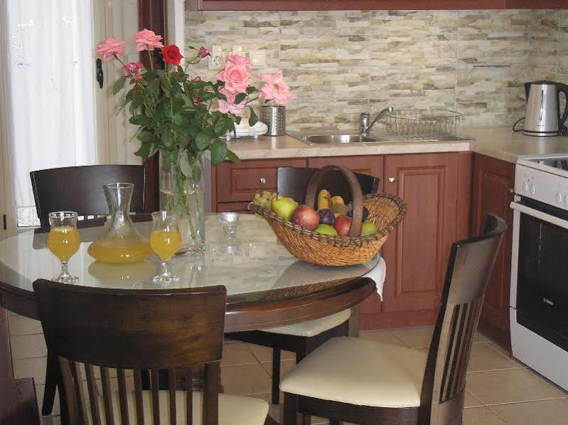 Nostimon Emar Apartment Lourdata  Ngoại thất bức ảnh
